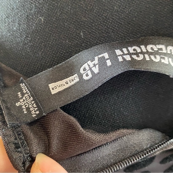 Short sleeve cocktail dress or office dress Design Lab - Picture 4 of 4